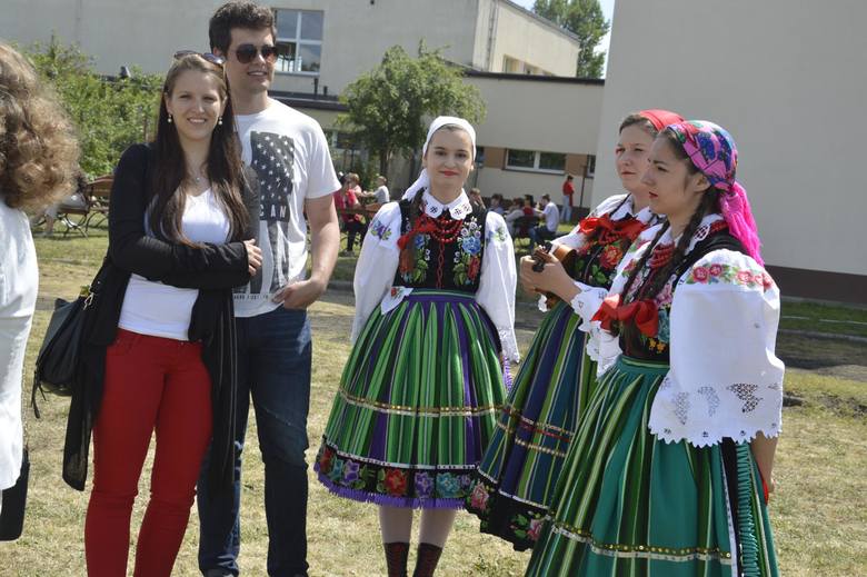 Piknik rodzinny w ZSP nr 2 w Łowiczu (Zdjęcia)