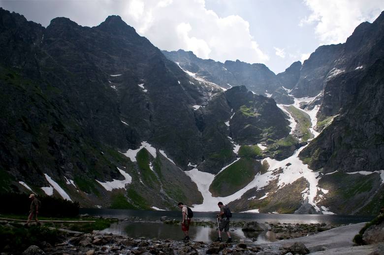Rysy to najwyższy szczyt polskich Tatr. Liczy 2499 metrów n.p.m.