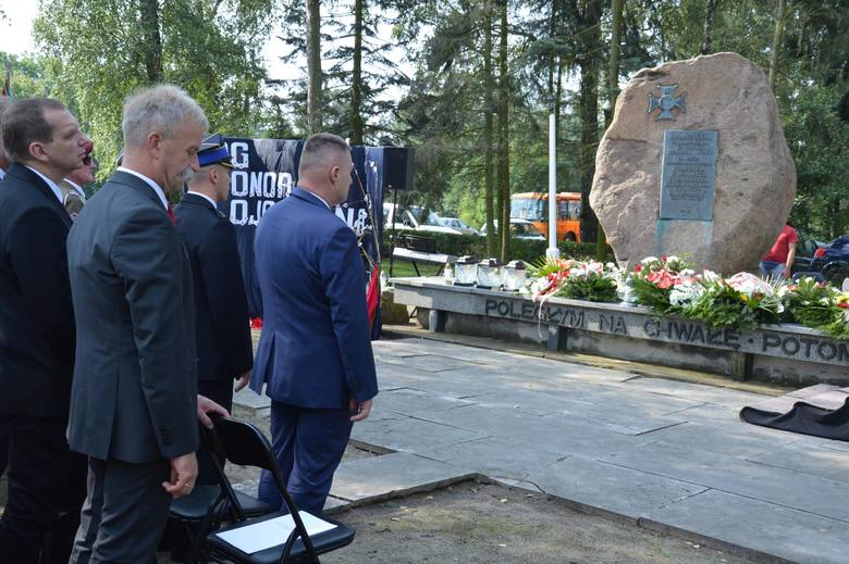 Obchody 78. rocznicy bitwy nad Bzurą w Walewicach [Zdjęcia]