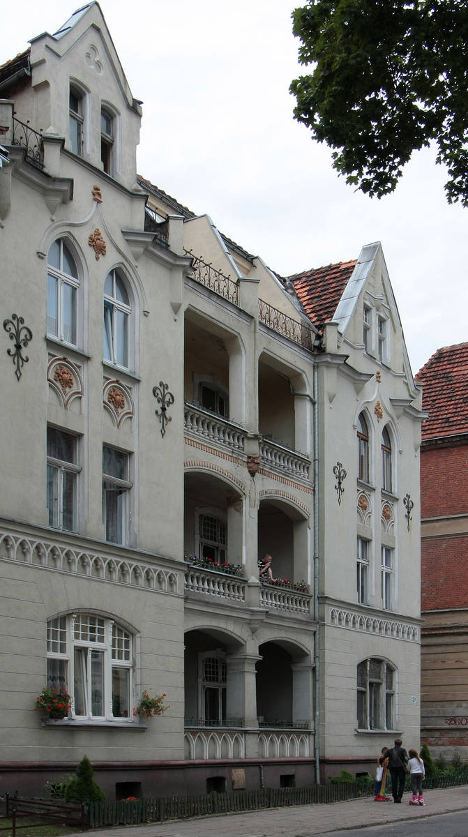 W ostatnich latach w dawnej stolicy polskiej kawalerii odrestaurowano wiele budynków i kamienic. Nie tylko tych należących do miasta.
