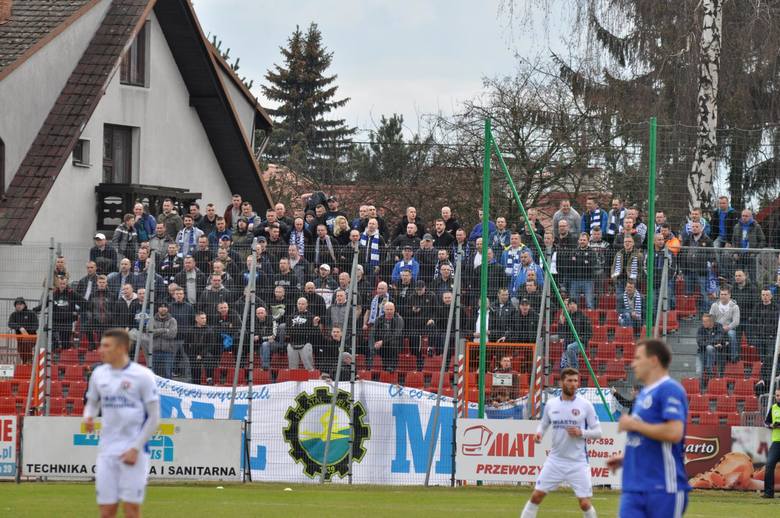 I Liga Kibice Na Meczu Puszcza Niepolomice Stal Mielec Rekord Sezonu Galeria Zdjec Gol24 Pl