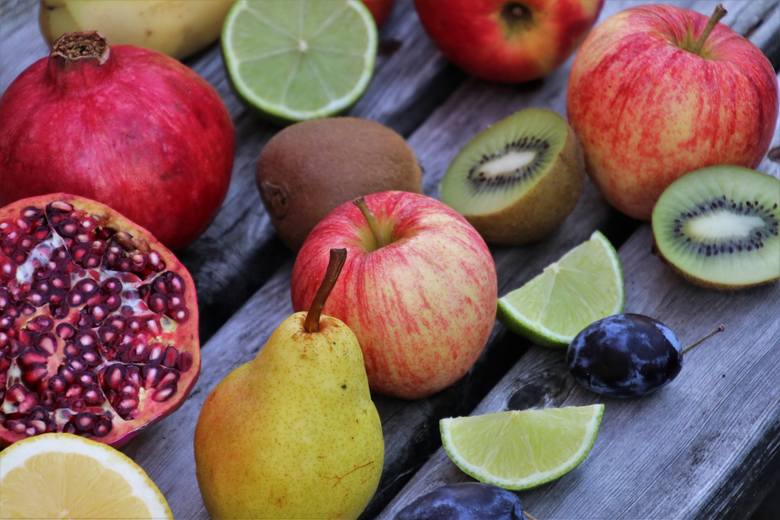 Owoce zapewniają dość szybkie uczucie sytości, ze względu na łatwe i efektywne uzupełnianie glikogenu wątrobowego