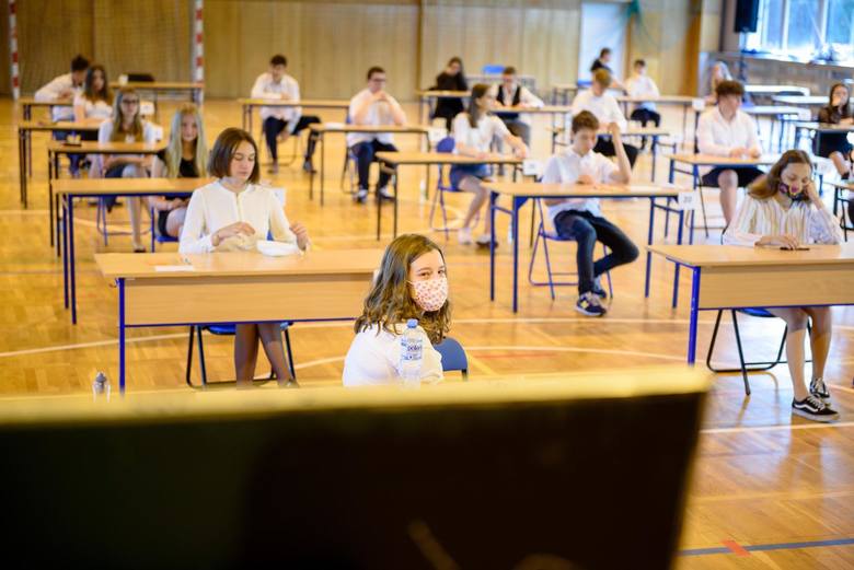 Wyniki egzaminów ósmoklasisty 2020. Kiedy będą? Gdzie sprawdzić wyniki?