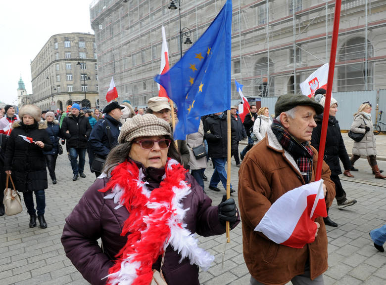 Manifestacja KOD w Warszawie (12.03.2016)