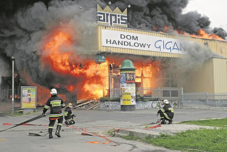 Pożar "Giganta" w Krakowie