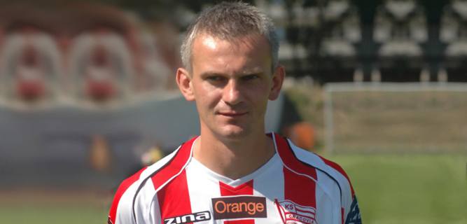 Jacek MagieraGrał w Cracovii jesienią 2006 r. Zaliczył w jej barwach 5 meczów w ekstraklasie. Wiosną 2022 był trenerem Śląska Wrocław, ale rozstał się