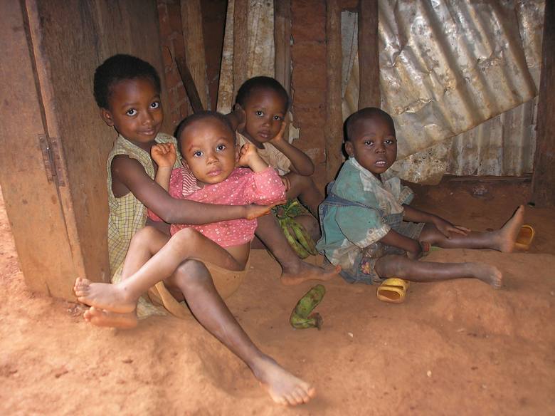 Pomoc brzmi dobrze. Dzieci z Kamerunu potrzebują naszej miłości