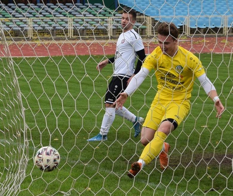 18 października 2020. IV liga: Lechia II Zielona Góra - ZAP Syrena Zbąszynek 1:3 (0:1)