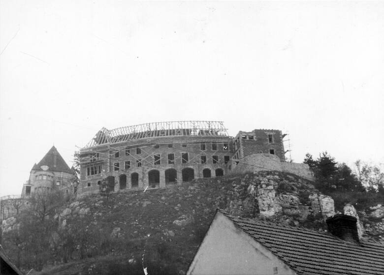 Budowa Schloss Wartenberg w Przegorzałach 1942
