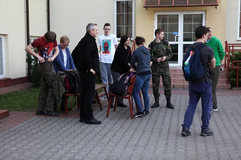 Ekstremalna droga krzyżowa uczniów i nauczycieli Klasyka [ZDJĘCIA]