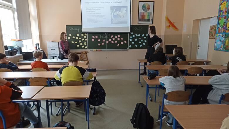 "Ziarno prawdy" - studenci z UMK przeszkolili 680 uczniów toruńskich podstawówek