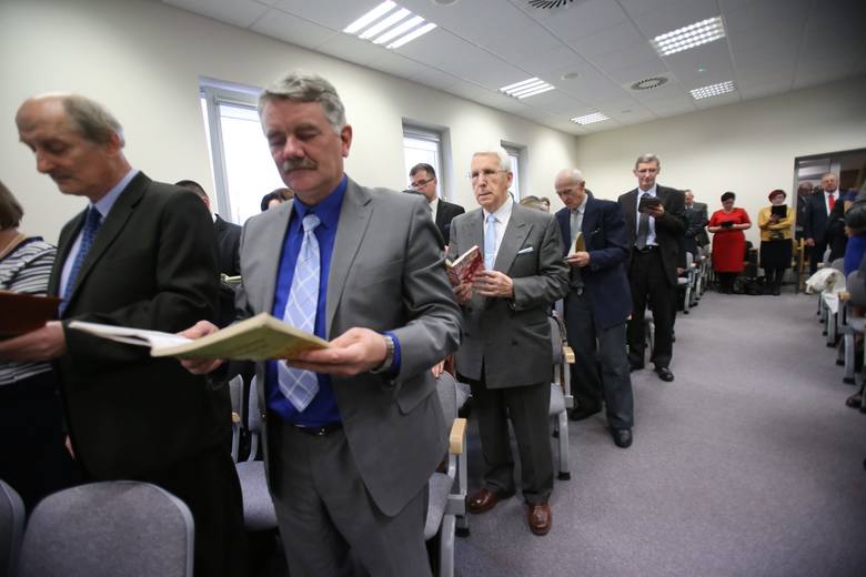 Świadkowie Jehowy mają w Zabrzu Rokitnicy nowa Salę Królestwa