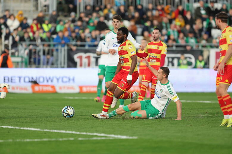 Afimico Pululu był pożyteczny dla drużyny w meczu z Radomiakiem, ale gola nie strzelił