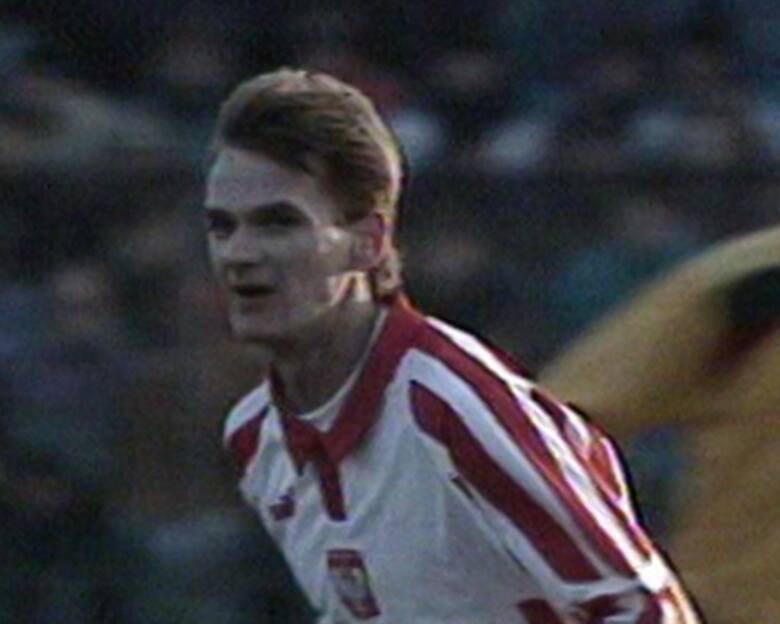 Waldemar Jaskulski w latach 1993-96 rozegrał 13 spotkań w reprezentacji Polski.