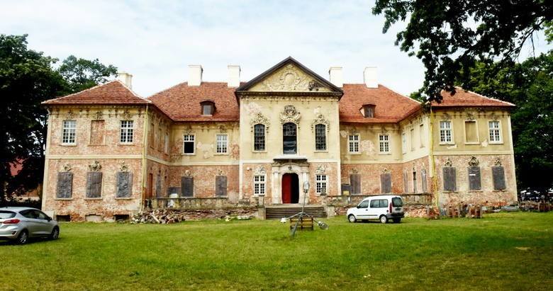Fundacja Pałac Bojadła stara się odnowić zabytkową posiadłość