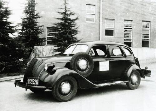 Fot. Toyota:Pierwszy samochód Toyoty opracowano pod kierunkiem Kiichiro Toyody. Prototypowe auto A1, które zakończono w maju 1935 r., było melanżem amerykańskich