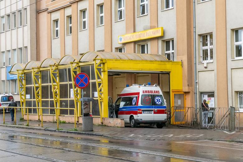 Dedykowanie  szpitala Strusia jedynie „covidowcom” spowodowało oblężenie innych placówek. Pacjenci, którzy wcześniej leczyli się na Szwajcarskiej, trafiają  między innymi do <strong>szpitala HCP w Poznaniu</strong>.  