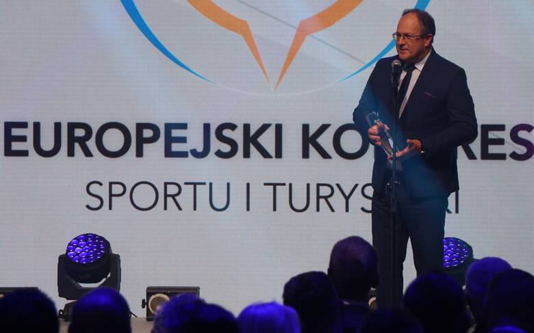 Marian Kmita, dyrektor sportowy Telewizji Polsat oraz twórca kanału Polsat Sport: - Myślę, że nagroda ta nam się należy. To nie znaczy, że mnie się należy,
