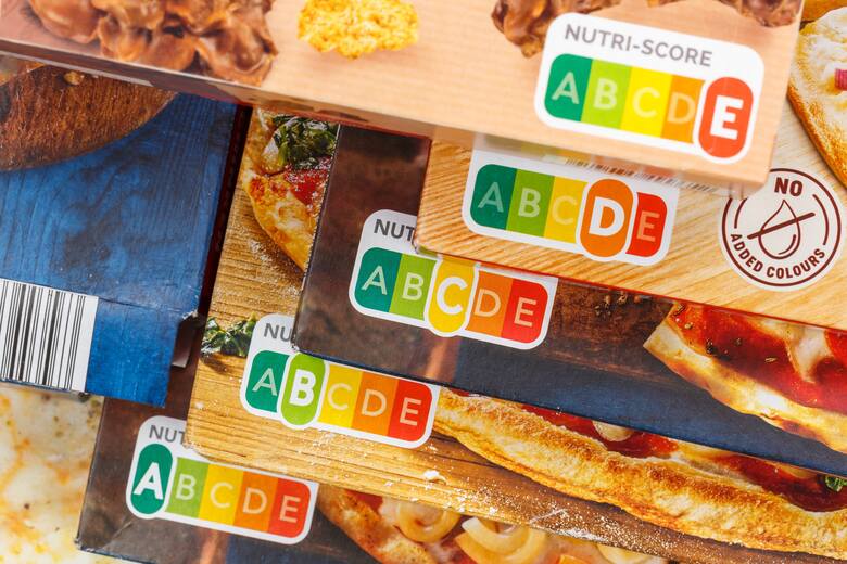 Etykiety pizzy z oznaczeniem Nutri-Score