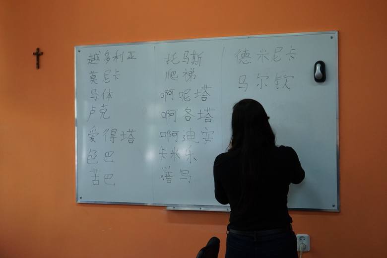 Licealiści mówią po chińsku, więc próbuję i ja [ZDJĘCIA, WIDEO]