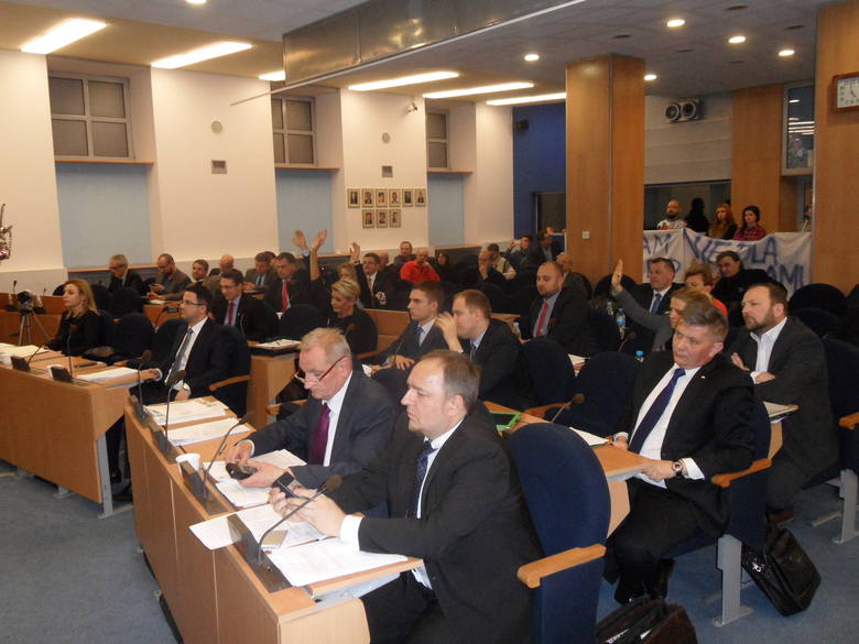 Awantura o finansowanie lekcji islamu na sesji rady miasta w Częstochowie ZDJĘCIA