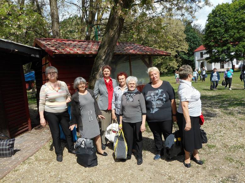 Klub Seniora Przyjaźń bawił się w Budach Grabskich [ZDJĘCIA]