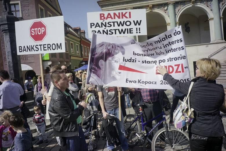 Poznań: Protest "frankowiczów" przeciwko bankowemu bezprawiu
