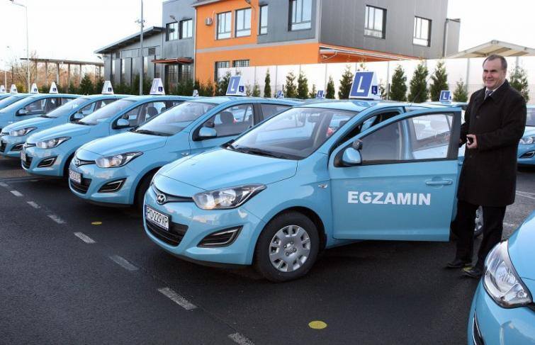 Szczecin: WORD ma już nowe auta. Trzy osoby zdecydowały się na zdawanie egzaminu [zdjęcia]