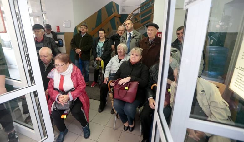 Galeria zdjęć z lodowania głównego w loterii Nowin "Mieszkanie za Czytanie".