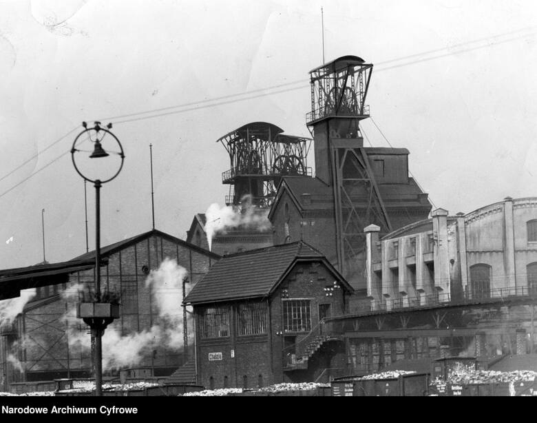 Kopalnia węgla "Paweł" w Chebziu - pożar szybu Schaffgotsch. 1934 rok