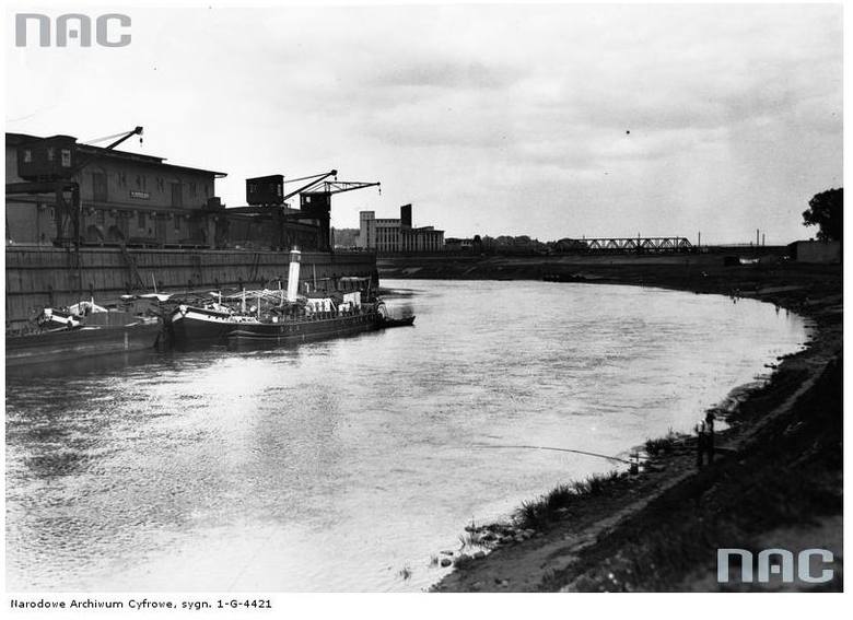 Port na Warcie - 1935 rok