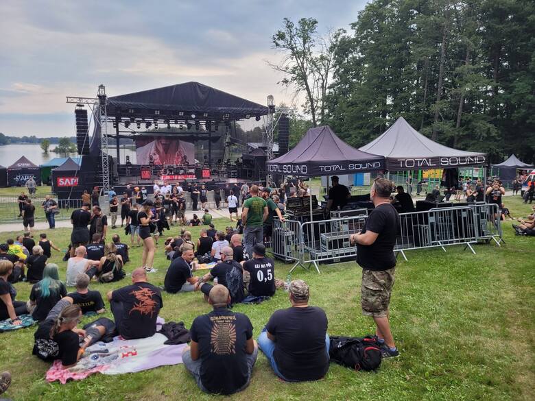 Szczecinecki koncert Sepultury zgromadził fanów zespołu z całego kraju i w każdym wieku. Emocji i artystycznych doznań nie brakowało... 