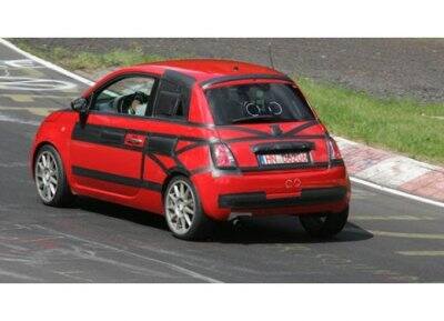 Fot. IGN: Fiata 500 Abarth rozpoznamy po licznych dodatkach i specjalnym malowaniu