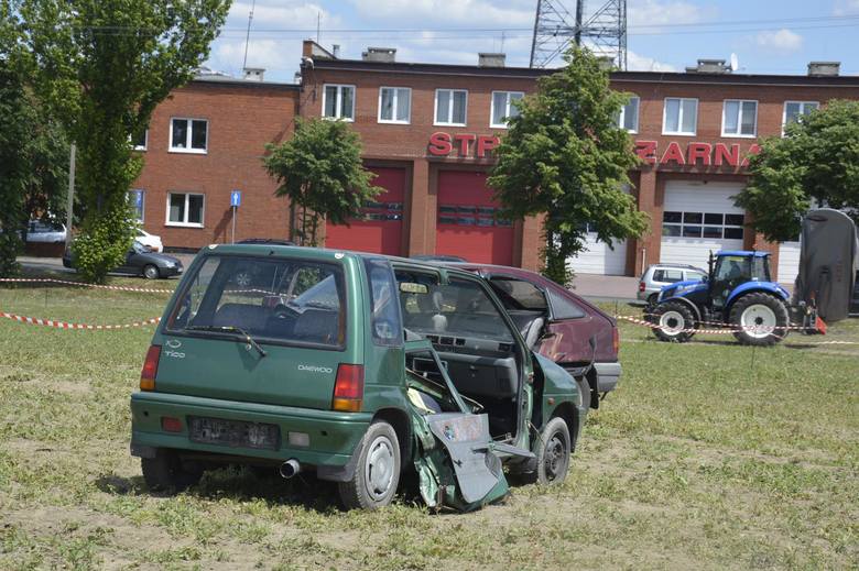 Piknik rodzinny w ZSP nr 2 w Łowiczu (Zdjęcia)