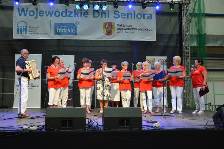 Seniorzy z regionu spotkali się w Skierniewicach [ZDJĘCIA]