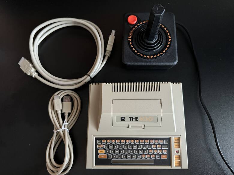 Atari The 400 Mini - zestaw