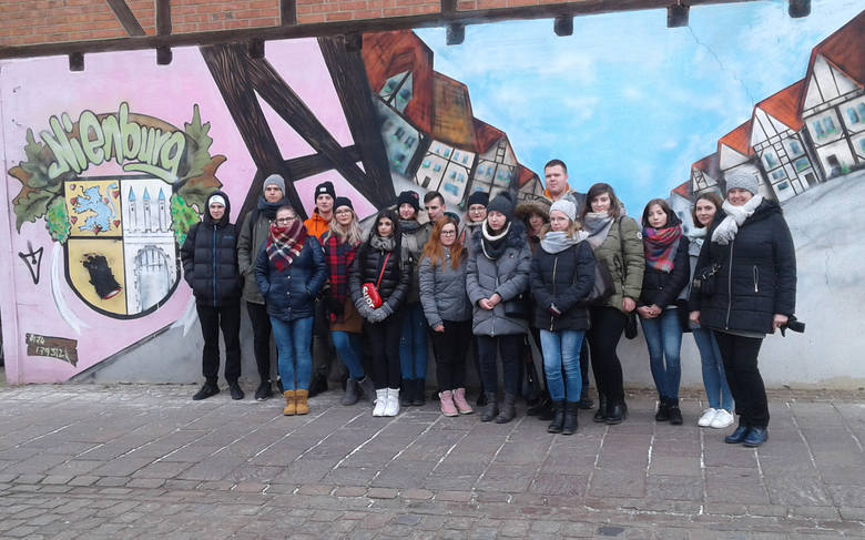 Młodzież z ZSP nr 3 w Łowiczu odbyła dwutygodniowy staż w Niemczech [Zdjęcia]