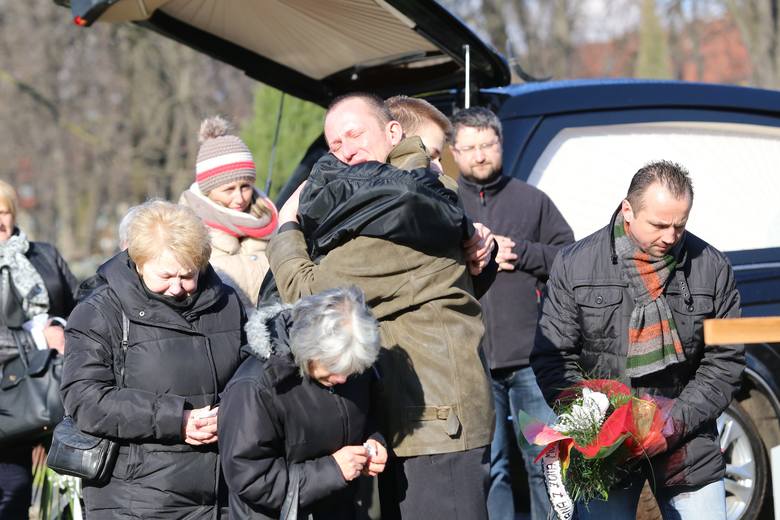 Pogrzeb 37-letniej zabrzanki, która w szpitalu urodziła martwe dziecko