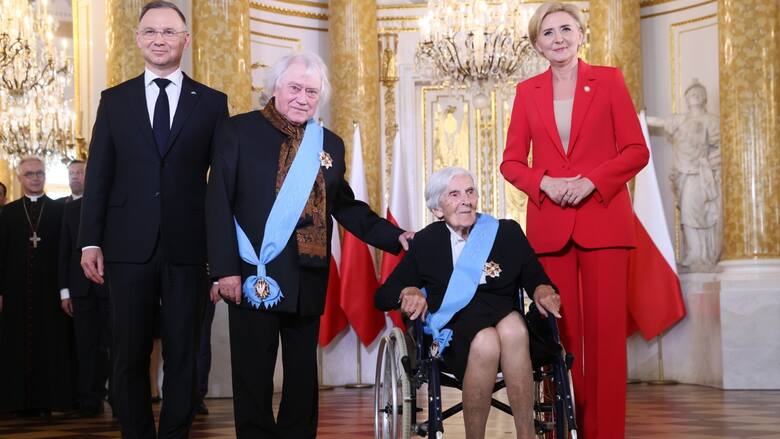 Jadwiga Puzynina oraz Jerzy Maksymiuk otrzymali Order Orła Białego z rąk prezydenta Andrzeja Dudy.