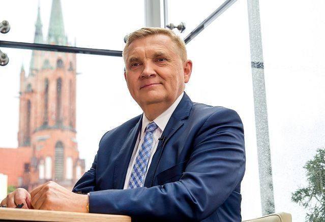 Tadeusz Truskolaski, prezydent miasta, prezes Unii Metropolii Polskich, Białystok, sms na 72355 o treści BSA.107 (2,46 zł z VAT)