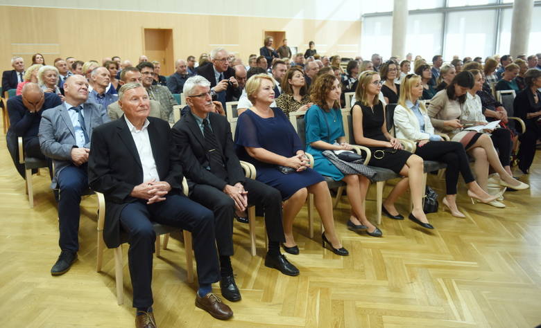 Jubileusz 40-lecia Lotnika - Zielona Góra 21 września 2019 (sala kolumnowa urzędu marszałkowskiego)