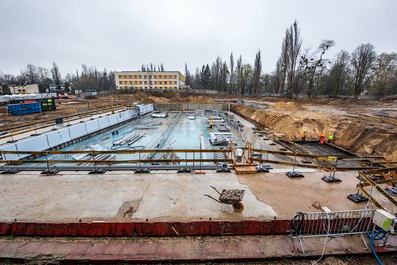 Budują nowe baseny  na Fali i na Anilanie