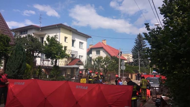 Wybuch w domu przy ulicy Kasztanowej. Zginęły cztery osoby, w tym dziecko