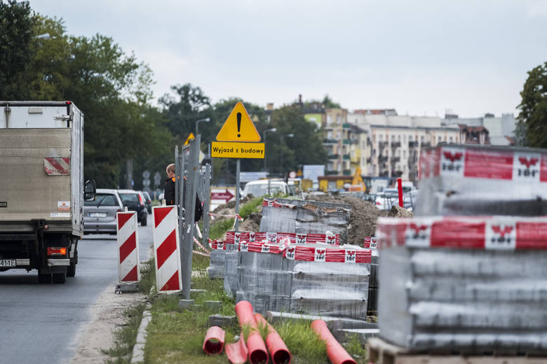 Gruntowna modernizacja Szosy Chełmińskiej (z budową nowej nitki włącznie) trwa od kwietnia, a zakończy się w czerwcu przyszłego roku. W najbliższym czasie odcinek od ulicy Długiej do ulicy Polnej zostanie całkowicie zamknięty, przynajmniej na miesiąc...<br /> 