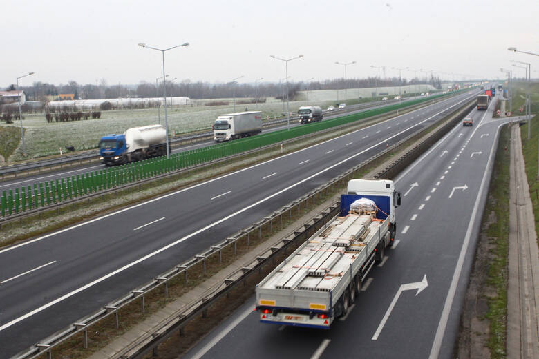 Polscy przewoźnicy obawiają się podwyżki opłat transportowych w Niemczech.