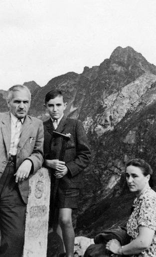 Rodzina Wolańskich w komplecie podczas wyjazdu w Tatry.