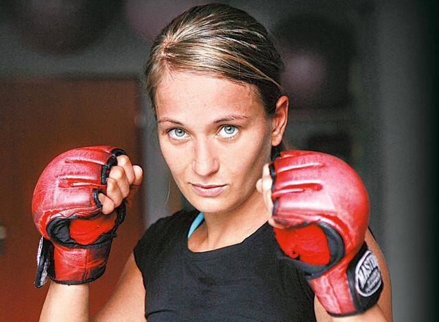Mistrzyni MMA Karolina Kowalkiewicz