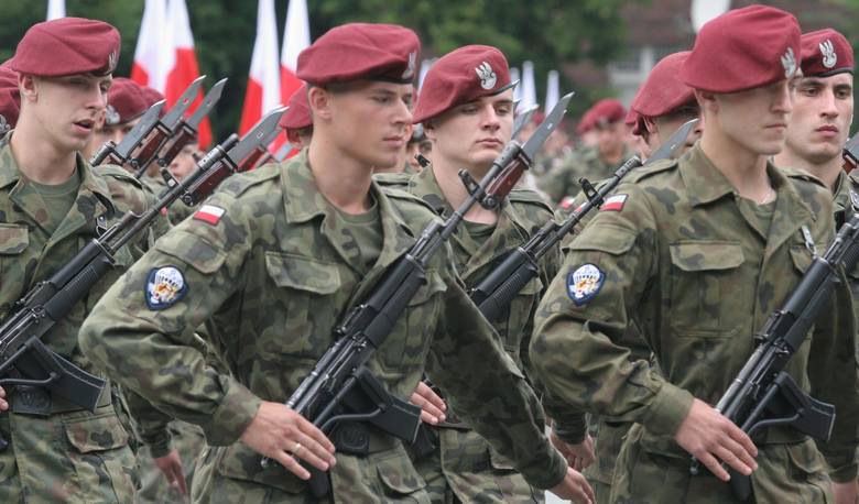 "Czerwone berety" wchodzą na ekrany polskich kin. Będzie boom na wojsko? [WIDEO]