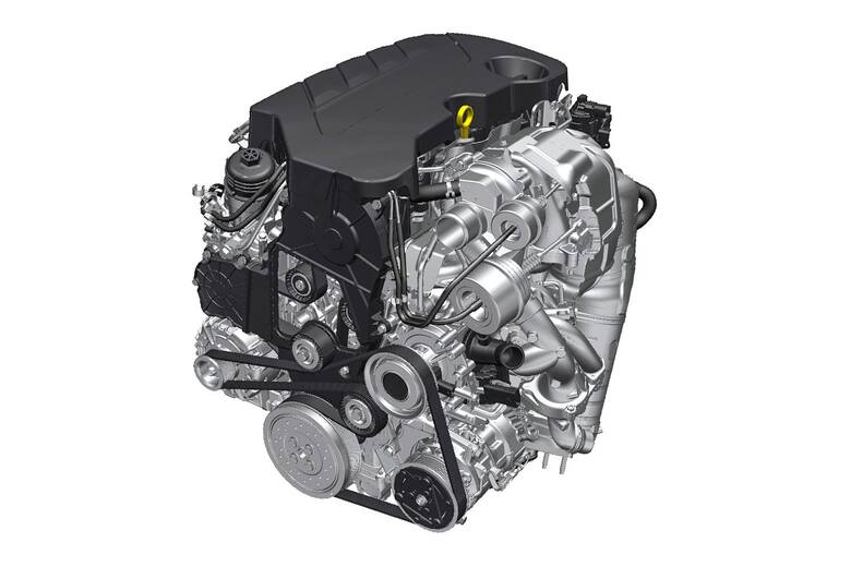 Dzięki sekwencyjnemu, dwustopniowemu turbodoładowaniu nowo zaprojektowany diesel o pojemności 2 litrów rozwija moc 210 KM przy 4000 obr./min oraz moment