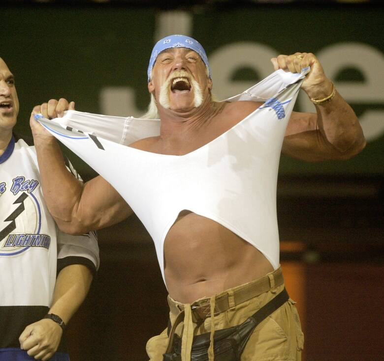 Hulk Hogan w swym firmowym stylu